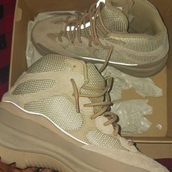 Yeezy Desert Boots 