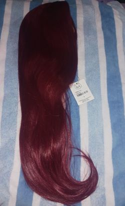 Darkish red 24" wig
