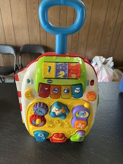 Vtech Roller & Learning Suitcase