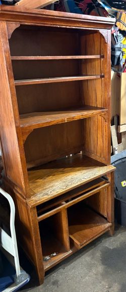 Free desk with shelves