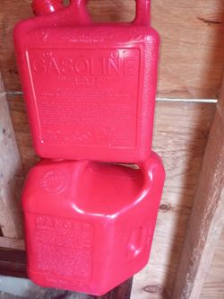 2 clean gas cans