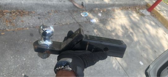 1 7/8 Ball leveled tow hitch