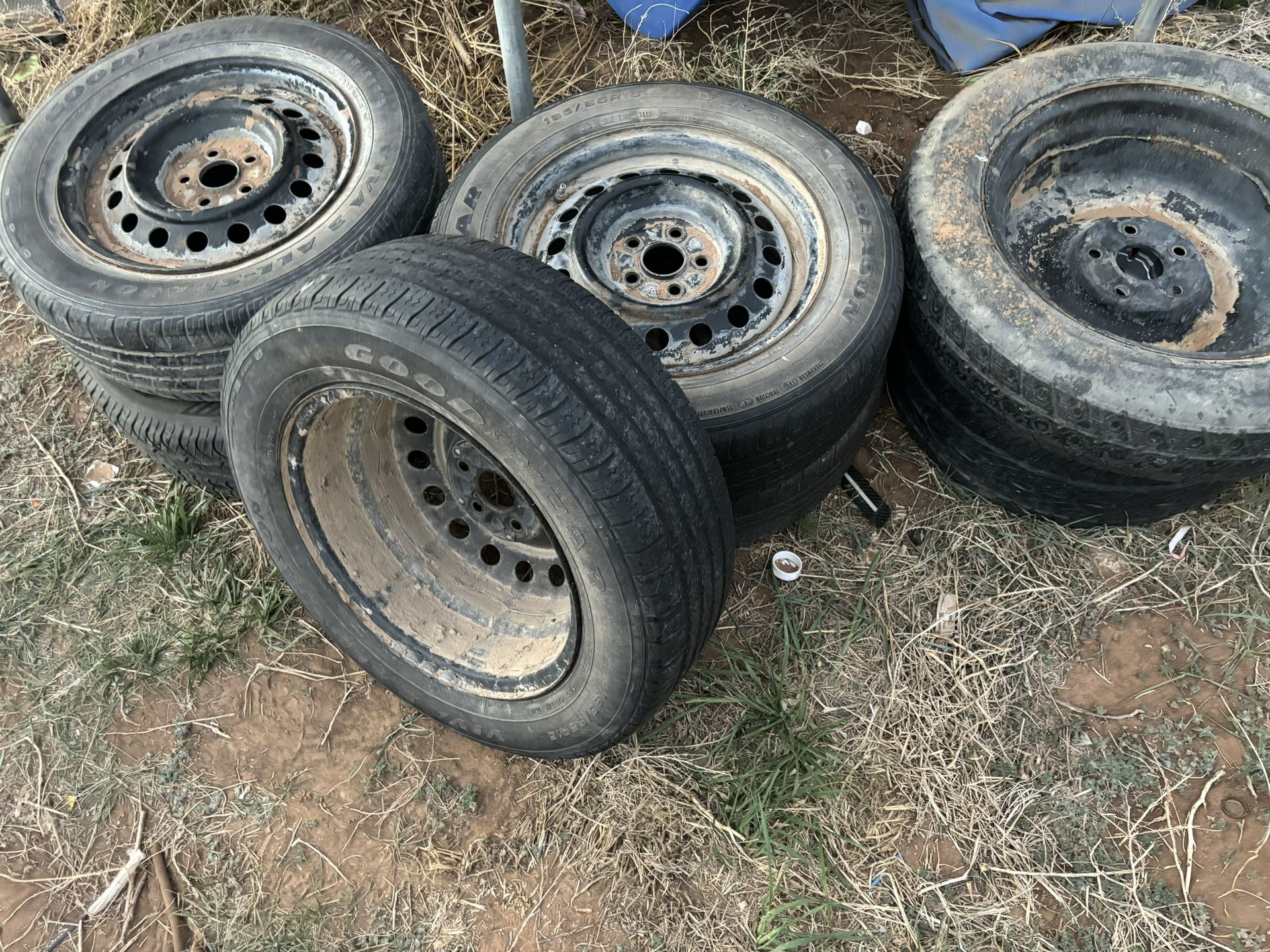6 Used Tires