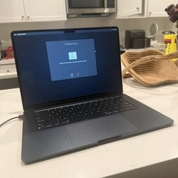 MacBook Air 2024 M3 15”