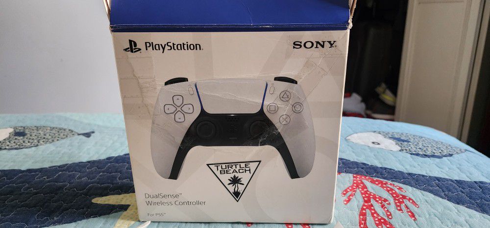 PLAYSTATION 5 CONTROLLER 