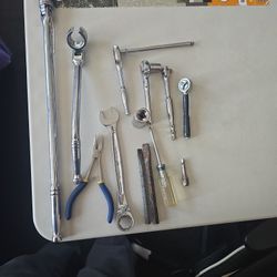 12 Pcs Tools  