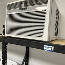 A/c 14000 BTU 