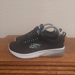 Skechers Light Weight Air-Cooled Memory Foam Athletic Running Shoes 
Women's Size 8