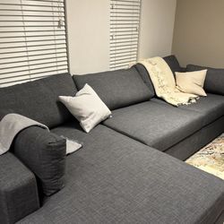 Sofa w/ Chaise