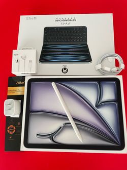 Apple IPad Air 11 ( M4 Chip / Newest 2026) 512GB WiFi keyboard, pen and accessories (warranty + )