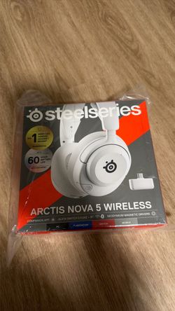 SteelSeries Arctis Nova 5 white