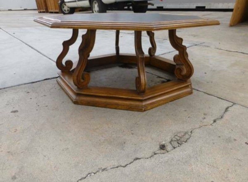 Drexel wood carved Coffee Table 40x17, Restoration Hardware, Mid Century Modern, walnut wood, USA, octagon, Pottery barn, williams sonoma, Game,Poker