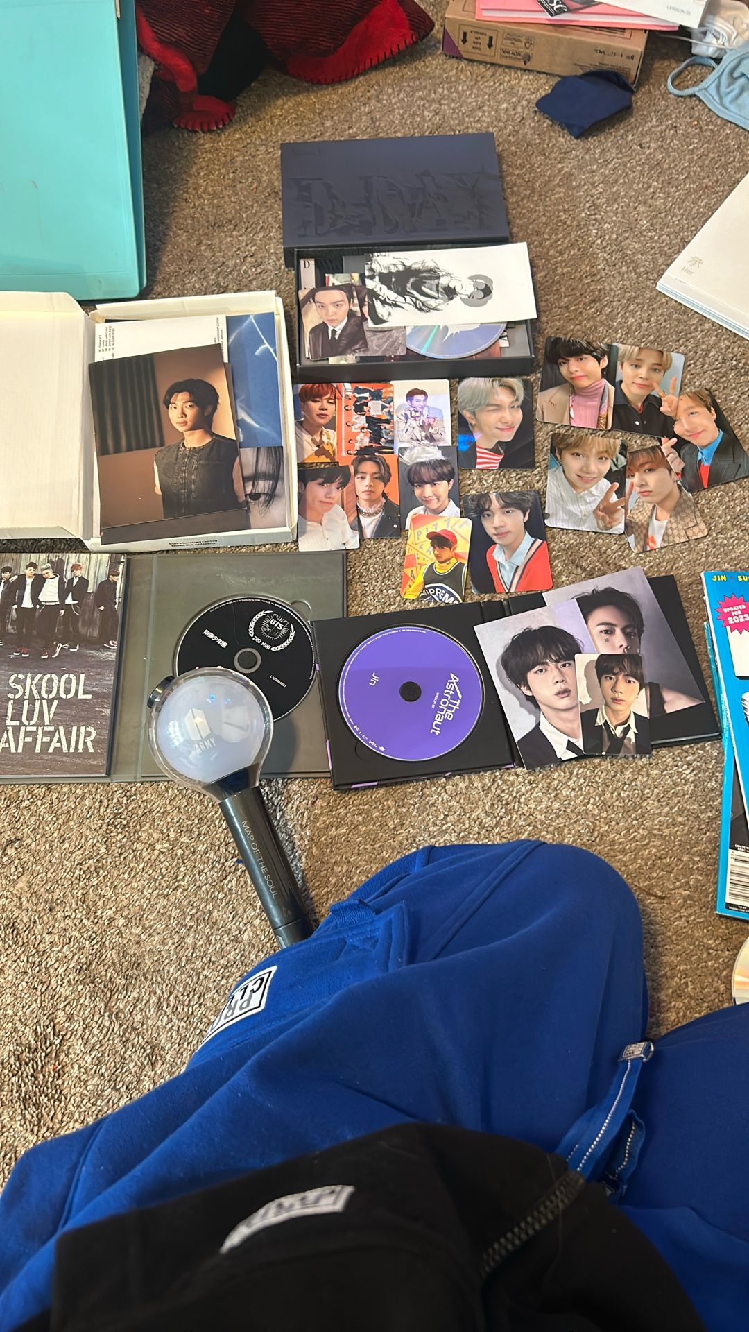 Kpop Albums Posters Lightstick PCs However Much You Can Offer Just Trying To Get Rid Of Them