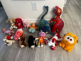 Large Plush Toys & Dolls Bundle – 15 Pieces 🧸🦖