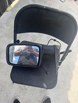Dodge ram truck passenger mirror assbly 13-18