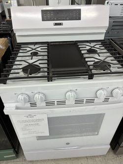 $749 GE 30-Inch Freestanding Gas Range White