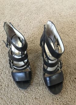 Michael Kors black heel, size 7