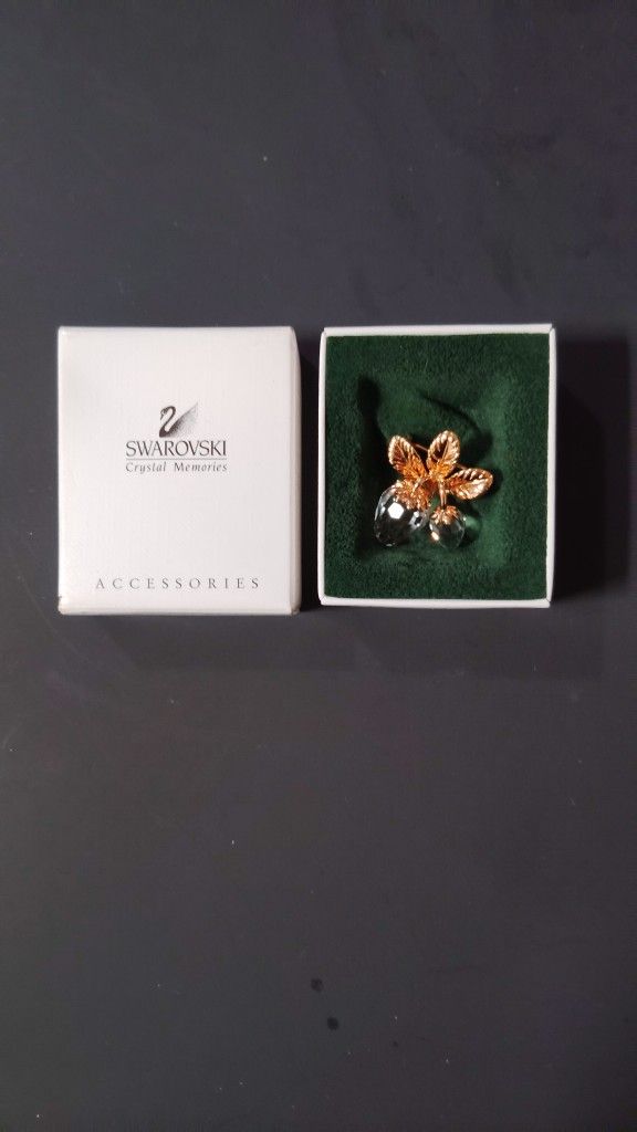 Swarovski Crystal Memories Strawberry Brooch