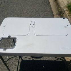 ColdCreek Outfitters Washing Table