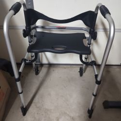 Drive Medical 10233 Clever Lite Foldable Rollator Walker