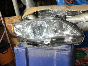 Front HeadLights For Toyota Car