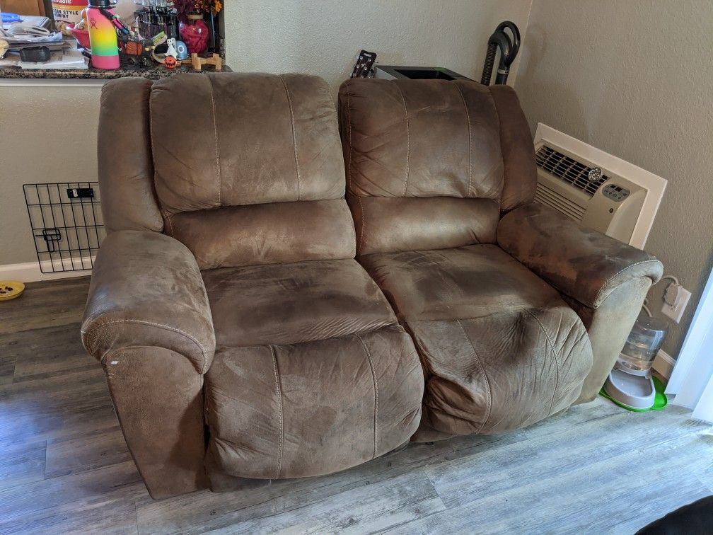 Free couch and Coffee table