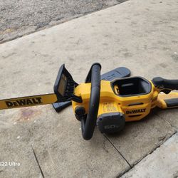 Dewalt 60v Chain Saw New Only Tool Missing Chain 18"$130