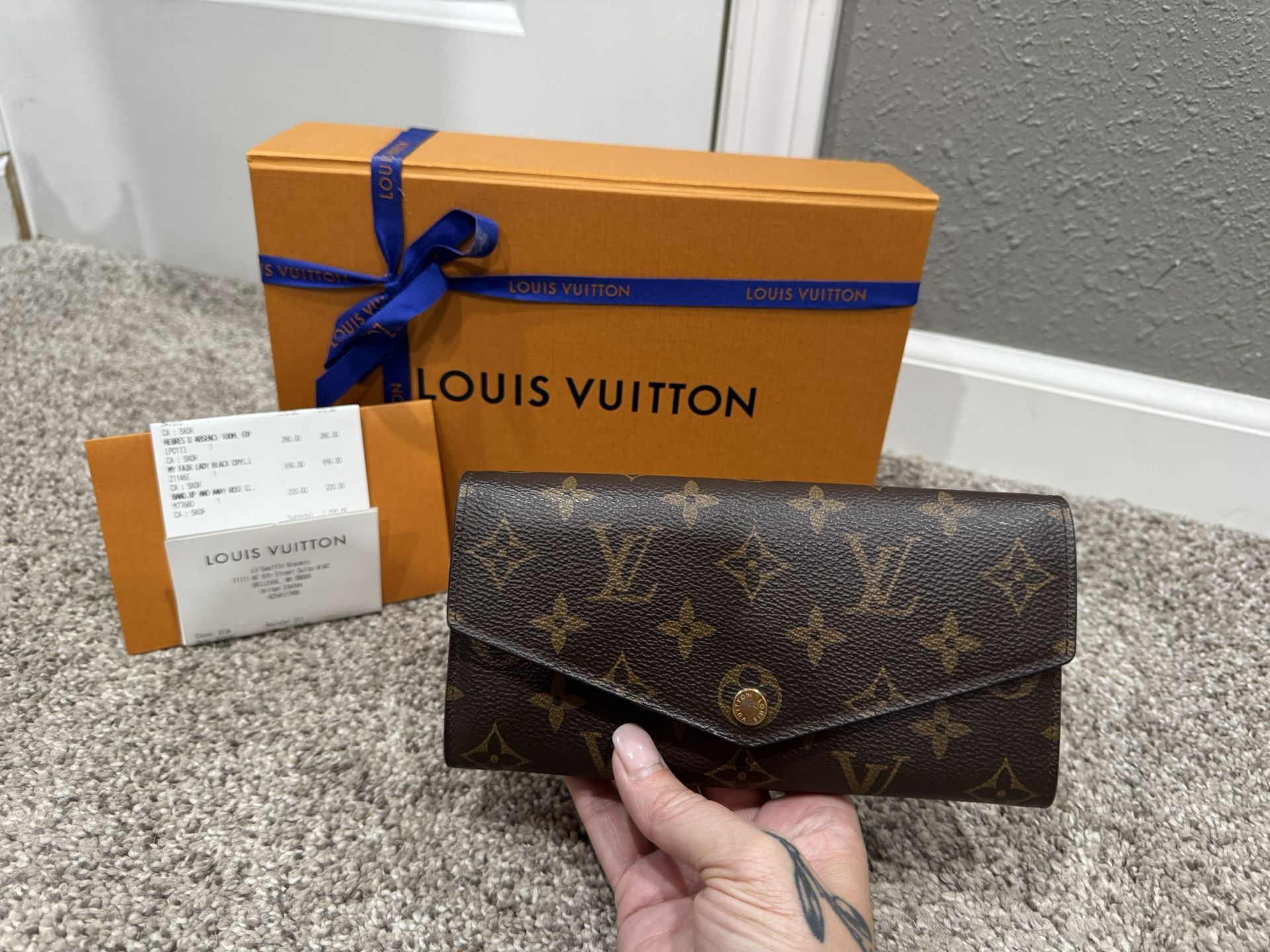 Louis Vuitton Sarah Wallet