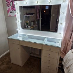 Brand New Vanity 7 Drawers Side Door Tempered Glass & XL Mirror Clear Light Builbs  $749