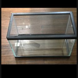 Fish Tank Only $25$ Excellent Condition 