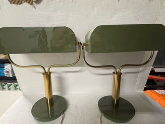 Lamps: Desktop Banker’s Style