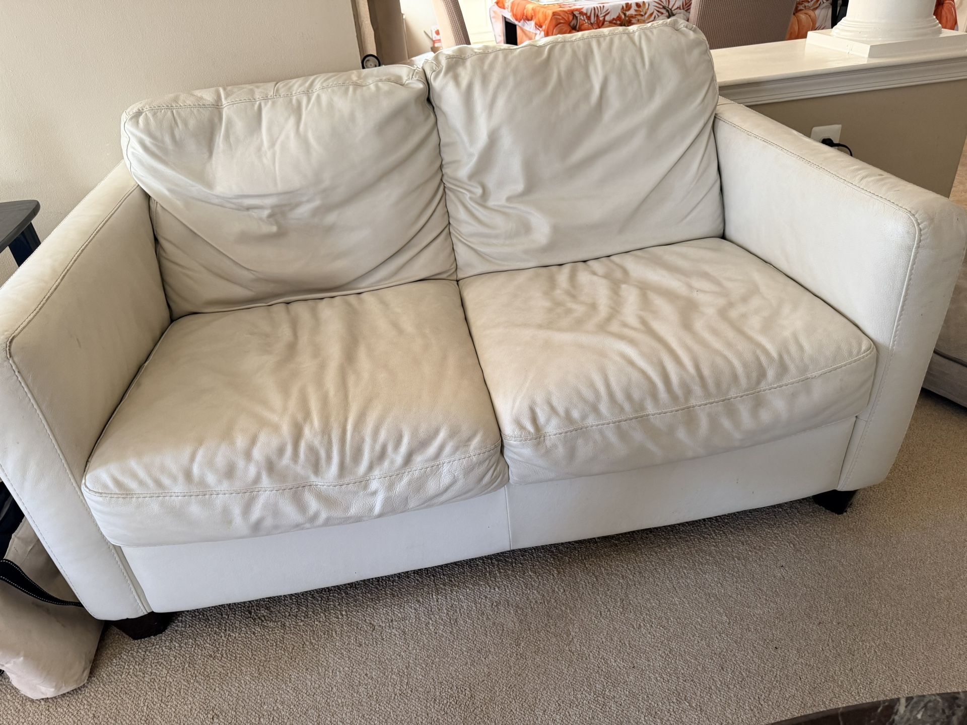 Premium Italian Leather Coaches - Great price!