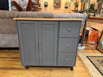 Kitchen cart on wheels with extra table top