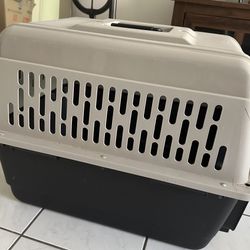 Dog Crate For Car/ Travel
