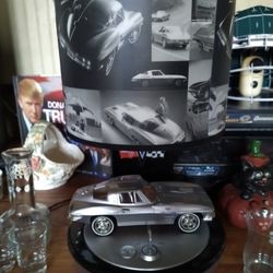 Collectible And Artwork 