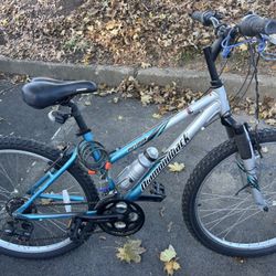 Diamondback Girls Bike