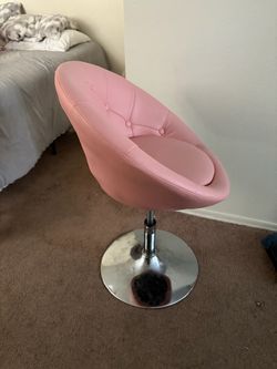 Vanity chair
