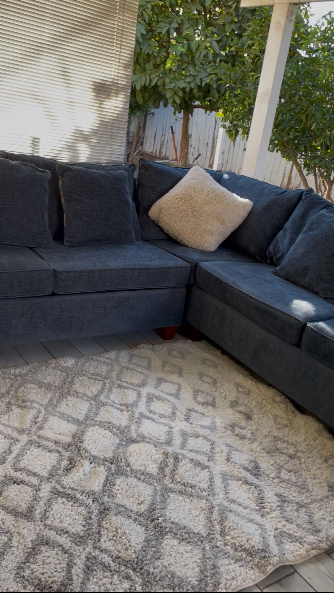 Full Sofa Set With Bed 