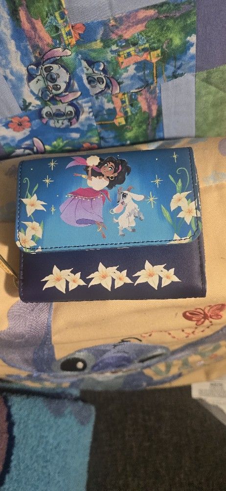Loungefly Esmeralda & Djali Hunchback of Notre Dame Zipper Wallet
