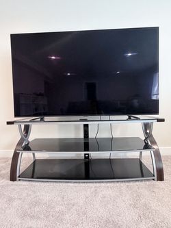Modern Glass TV stand