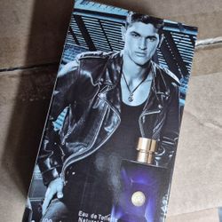 Design Cologne Versace Dylan Blue 