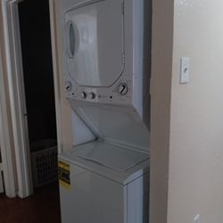 Stable Washer and Dryer