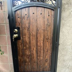 Side Gates