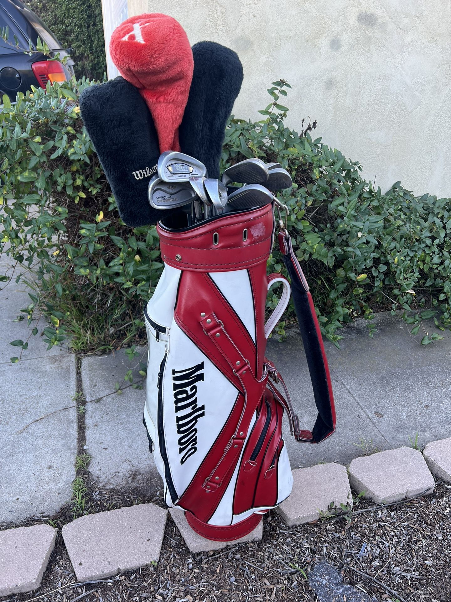 Marlboro Golf Bag And Clubs