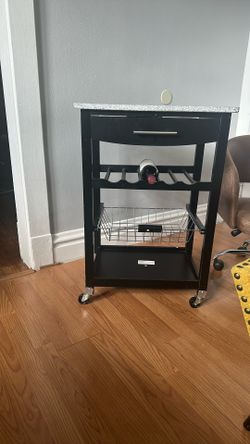 Kitchen Island And Storage 