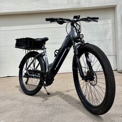 SCHWINN COSTON ELECTRIC BIKE 