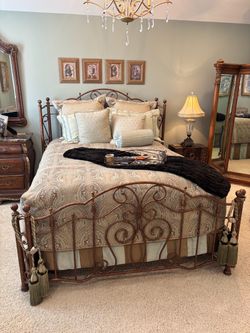 Kathy Ireland designer Iron Queen Bed