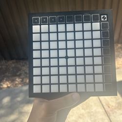Novation Launchpad Mini