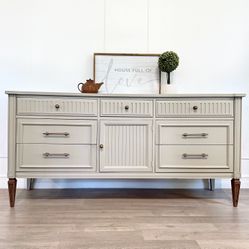 SOLD •Refinished Modern 9 Drawers Dresser / Buffet / Sideboard In Beige / Grey Colour