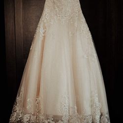Size 4 Wedding Dress, Rose Tint!  200 OBO!